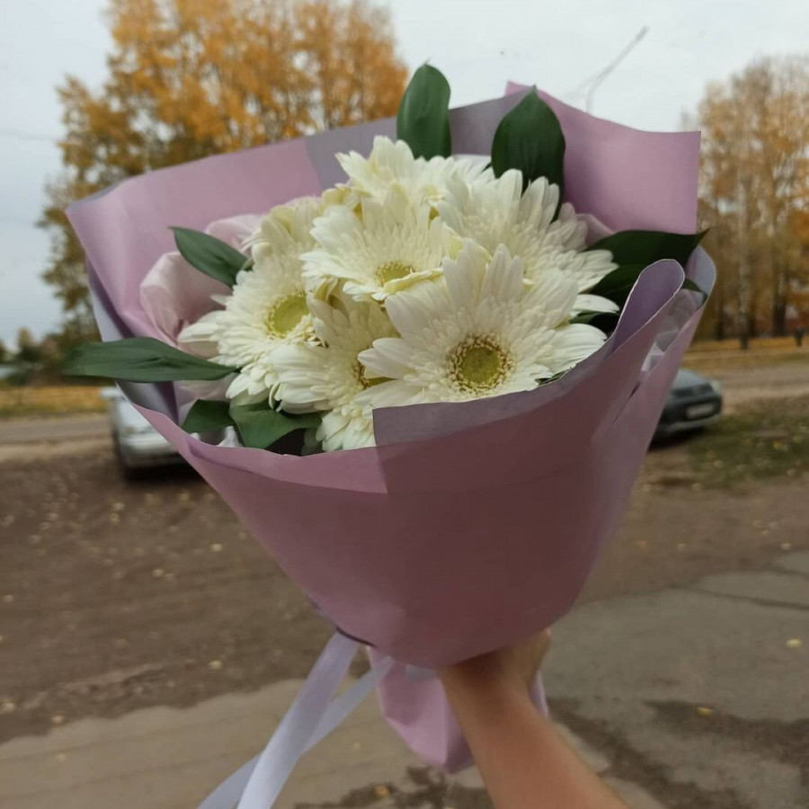 Букет из 7 белых гербер -  фото 3